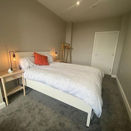Chic Mill Conversion Beside Piece Hall & Eureka! 할리팩스 외부 사진